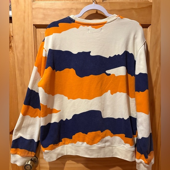 Roku Studio Mens sweatshirt featuring a wolf face size XL unique item - Picture 3 of 13